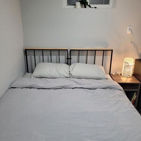Guest House Basement - Master Bedrooms In Bayview Village Toronto Zewnętrze zdjęcie